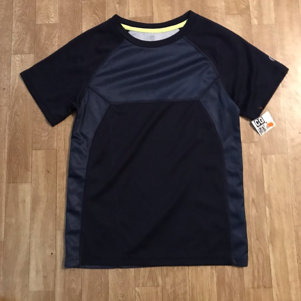 Boys Champion t shirt size M
